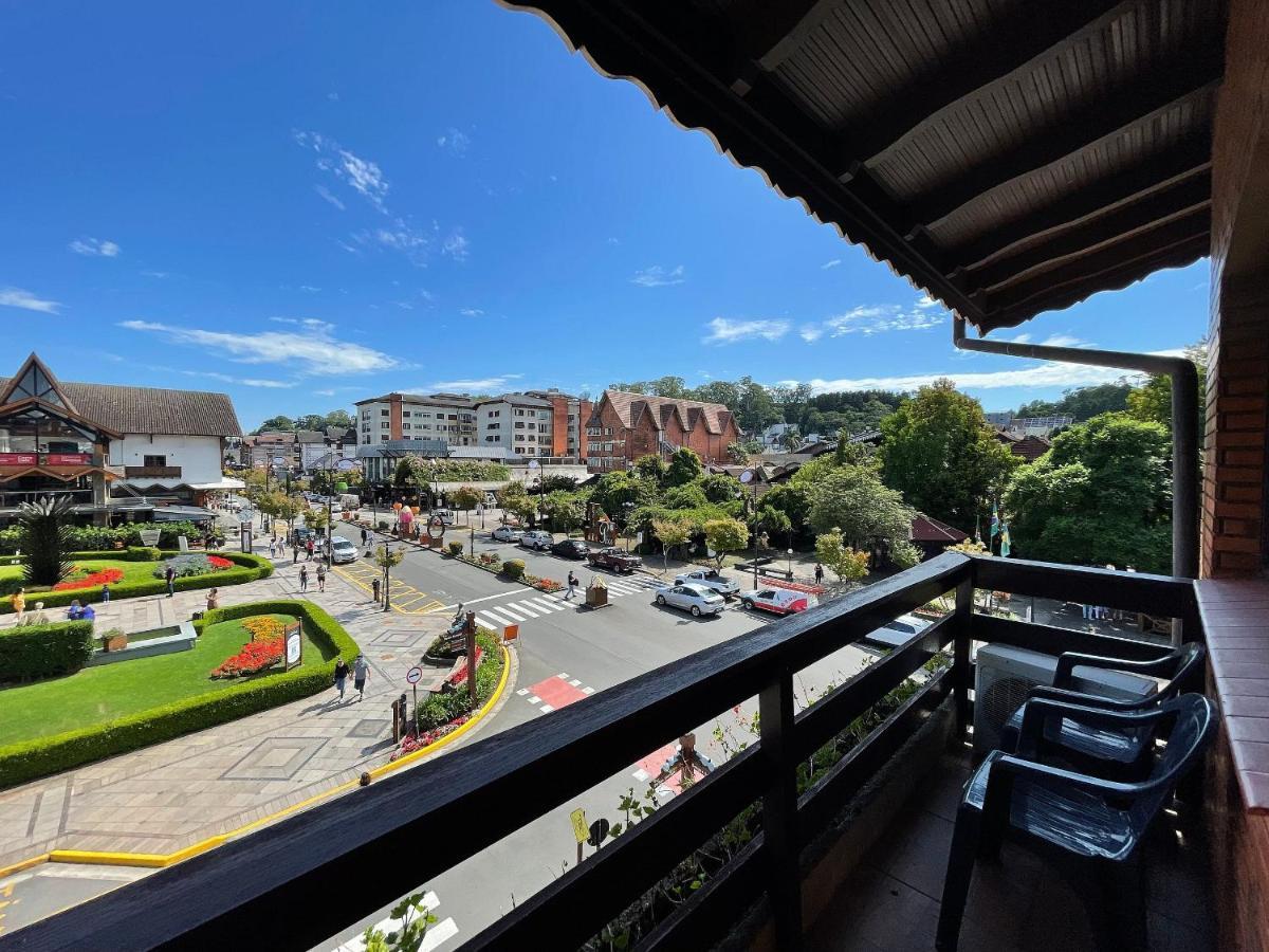 Apartamento Oppitz - No Coracao De Gramado Junto Da Rua Coberta Apartment Bagian luar foto